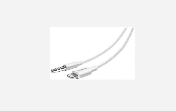 Insignia 0.9m (3 ft.) Lightning/3.5mm Stereo Audio Cable - White - Image 3